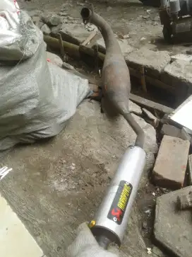 Knalpot Akrapovic