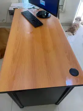 Meja Kantor Bagus