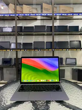 MACBOOK AIR RETINA 2020