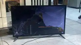 TV aqua layar pecah 32 inci