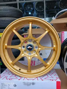 Rays ce28 ring 16x7 pcd 4x100 ET 42 jazz vios