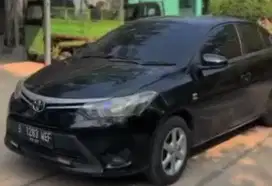Toyota Limo 2014 Bensin