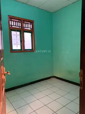 Rumah 2 Lantai Strategis Bebas Banjir Di Cipinang Muara R2008