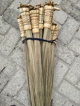 Sapu Tebah Kasur Tilam