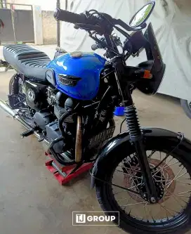 FOR SALE!! Triumph T100 Bonneville 2015