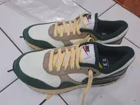 Sepatu Nike Air Max SYSTM 'Pro Green'