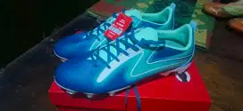 SEPATU SEPAK BOLA SPECS XCELLS FG