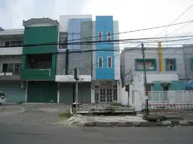 Ruko SiapGuna SHM di Raya Darmo Permai Utara, Dukuh Pakis, Surabaya