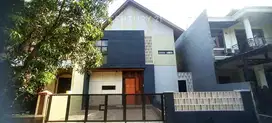 Rumah 2 Lantai Siap Huni Di BSD 9019