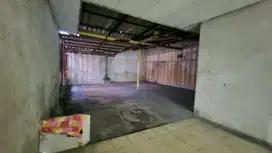 Tempat usaha jalan raya darmo indah besar dan murah