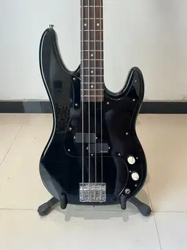 FAD BASS PRECISION bukan fender sire yamaha ibanez