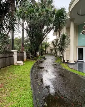 Dijual Rumah Siap huni di Pondok Indah Jakarta Selatan