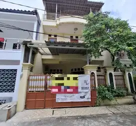 dijual rumah di jalan kayu putih utara, pulo gadung, jakarta timur