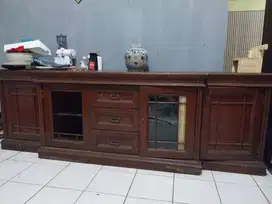 Deswar/Lemari pajangan