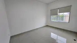 Jual Rumah Green Lake, Luas 400 m
