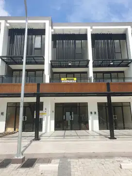 Disewakan Ruko Hampton Boulevard Gading Serpong