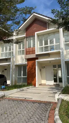 Dijual Cepat Rumah 2Lantai Di Perum Citra Garden  Malang
