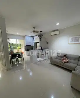 Rumah 2 Lantai Bagus di Cluster Alden Pinewood , Tangerang