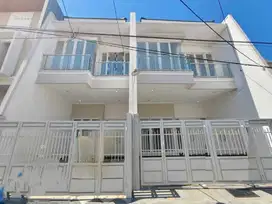 Rumah Baru Gress Mulyosari Surabaya
