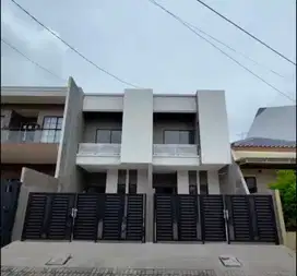 Rumah Cantik Villa Kalijiudan Surabaya