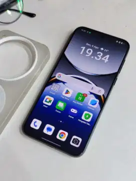 Oppo Find X 8 12/256 
Unit dan casan