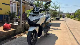DIJUAL CEPAT HONDA VARIO 160 (BU)