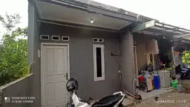 Disewakan Rumah 4 petak Daerah Meruya Utara