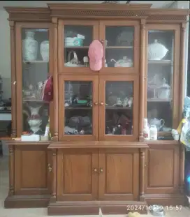 Lemari Buffet Asli Kayu Jati Bekas masih Mulus dan Bagus