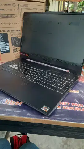 Asus tuf fa 507r 
Ryzen 7 6800h ram 8gb ,SSD 512, RTX 3050Ti