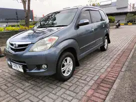 Daihatsu Xenia 2009 Bensin