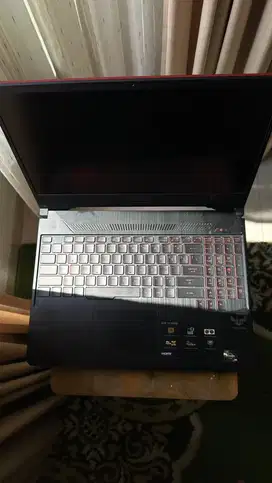 ASUS TUF GAMING (FX505DY)