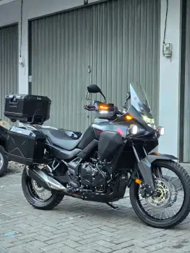 Moge Turing Honda Transalp 750 th 2024 PMK odo 500 Modif Like New