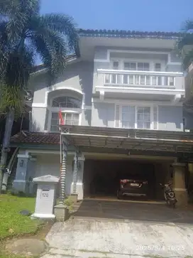Dijual rumah cluster medi 1 sentul city