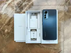 Jual aja Xiaomi 12 Lite 8/256 Fullset Original bawaan