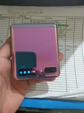 Samsung Z Flip 1 8/256 mulus like new