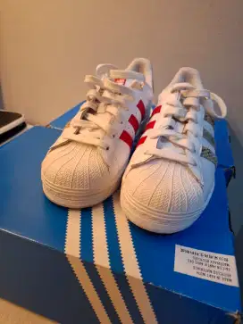 Sepatu women ADIDAS SUPERSTAR HQ1918 size 38