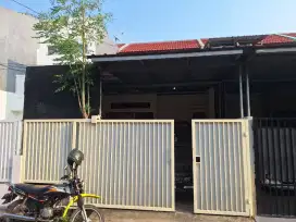 Rumah dikontrakkan di Griya Kenanga