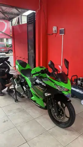 Kawasaki Ninja 250