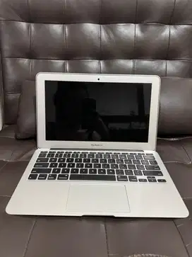 Macbook air 11 inch 2015 TERMURAH