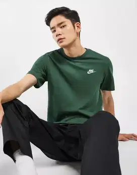 Kaos Nike Club T-Shirt The Nike Tee Green Hijau Original BNWT