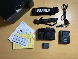 Fujifilm xt30 body only
