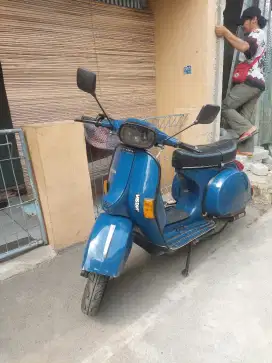 Vespa p150s 1980