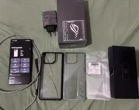 ASUS ROG 8 12Gb/256GB