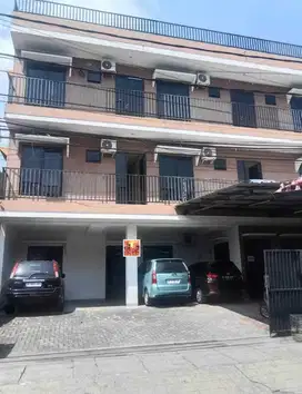 Dijual kos exclusive 3lt 40 kamar Johar baru jakarta pusat