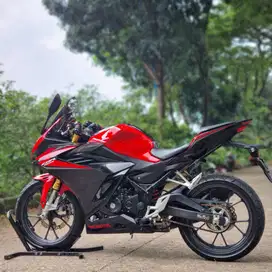 HONDA NEW CBR 150R MERAH HITAM 2023 KM 4K PAJAK HIDUP SIAP GASPOL