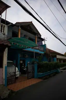 Dijual murah kos 2 lt 12 kamar cempaka putih jakarta pusat