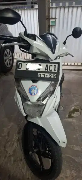 Honda beat eco cbs putih 2019