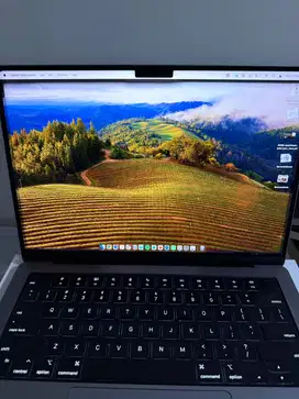 Macbook Pro M1 2021 14 inch 16GB / 512GB