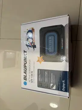 (BEKAS) BLAUPUNKT ACTIVE SUBWOOFER GTr 135A PLUS REMOTE CONTROLLER SET