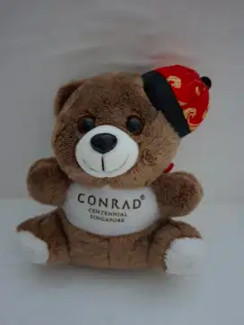 Boneka Teddy Bear Conrad Centennial Singapore